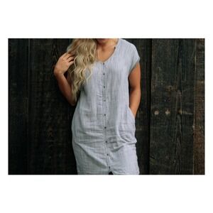 NWOT: Kuhl Light Gray Button-Front Women's Dress